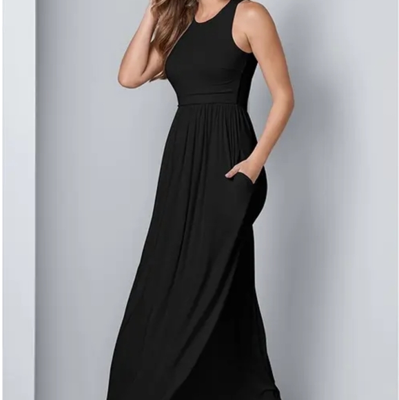 Bellamie Dresses & Skirts - Bellamie maxi dress